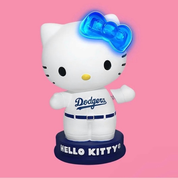 Hello Kitty Dodgers Bobblehead 🎀 - Picture 7 of 7